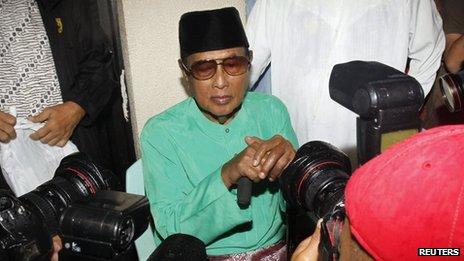Jamalul Kiram III, a former sultan of the Sulu region of the southern Philippines in Manila, 22 February 2013