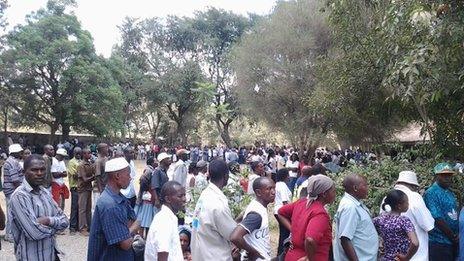 Long queues at Mama Ngina primary school - Photo By BBC's Emmanuel Ignunza
