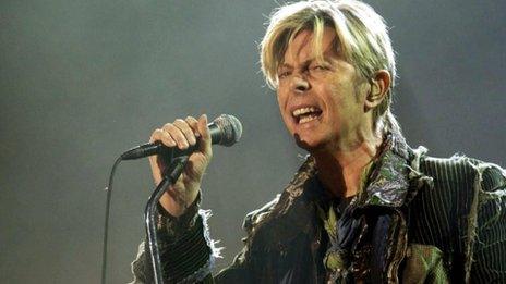 Bowie hires jazz artists for new album - BBC News