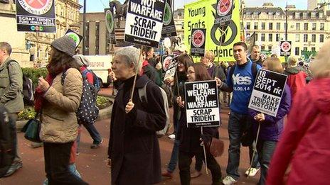 Protesters march against Trident in Glasgow - BBC News