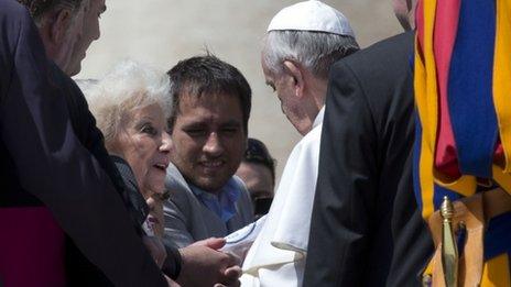 Estela de Carlotto meets Pope Francis