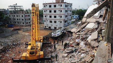 Crane at scene of collapse. 28 April 2013