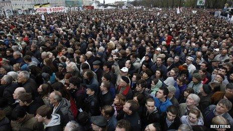 Thousands of people gather for an opposition rally in Moscow