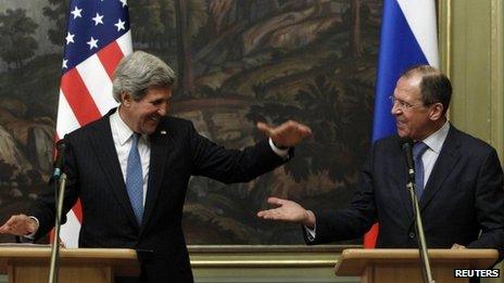 John Kerry and Sergei Lavrov shake hands in Moscow (7 May 2013)