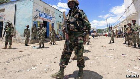 AU peacekeepers in the town of Beledweyne in Somalia (9 May 2013)