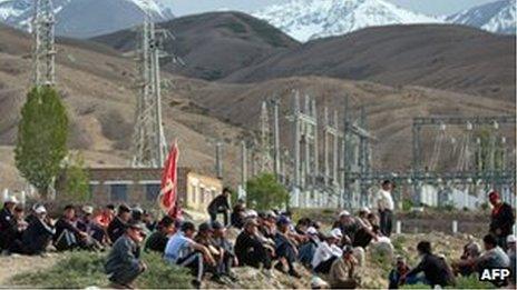 Protesters sit outside power substation in Kyrgyz village of Tamga on 31 May