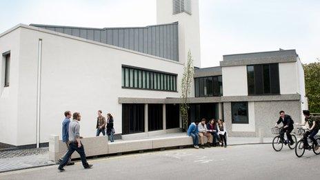 Wolfson college's new academic wing
