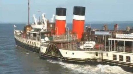 Penarth Pier voted best in year by National Piers Society - BBC News