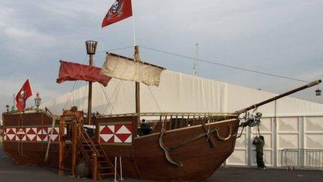 Tampa Bay Buccaneers bring their pirate ship to Hastings party