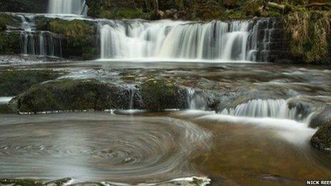 Rhaeadr