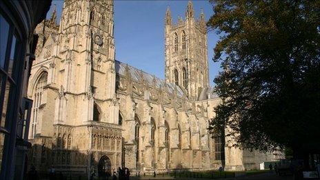 Canterbury Cathedral to form first girls' choir in over 900 years - BBC ...