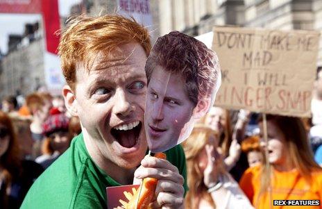 Shawn Hitchins with Prince Harry mask in Edinburgh