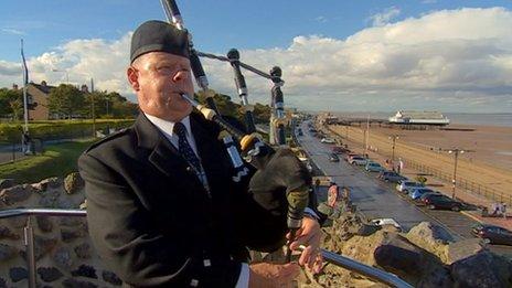 Piper Danny Fleming at Cleethorpes