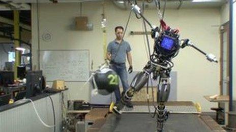 Atlas robot on one leg
