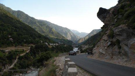 The pass connecting the Neelum valley to the outside world