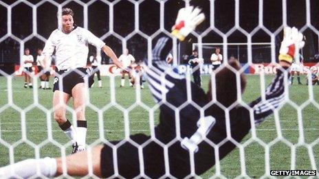 Chris Waddle misses penalty in 1990 semi-final