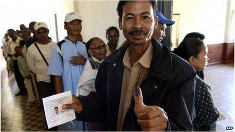 A voter in Madagascar - 25 October 2013