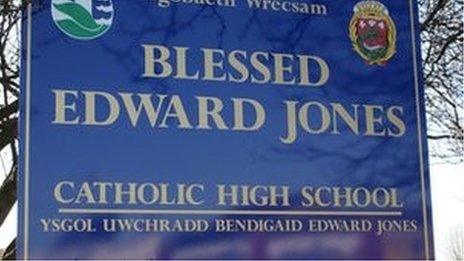 Ysgol Bendigaid Edward Jones
