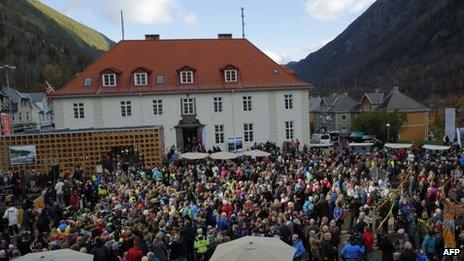 Inhabitants of Rjukan gather for the official inauguration of the sun mirrors