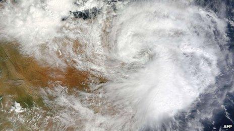 An image of the cyclone that hit Somalia's Puntland region (11 November 2013)