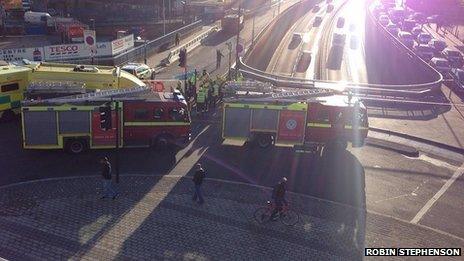 Cyclist dies in Bow Roundabout lorry collision - BBC News