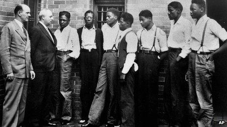 Alabama posthumously pardons three Scottsboro Boys - BBC News