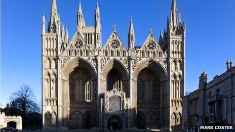 Peterborough Cathedral organ's £350K pitch change - BBC News