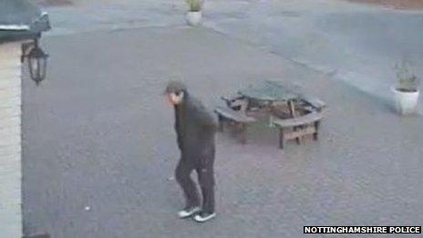 Emiel Blankert death: Ladybrook CCTV image released - BBC News