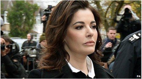 Nigella Lawson 'will not face investigation' over drug claims - BBC News