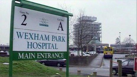 Wexham Park Hospital sign