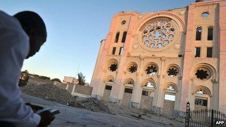 Port-au-Prince cathedral in ruins