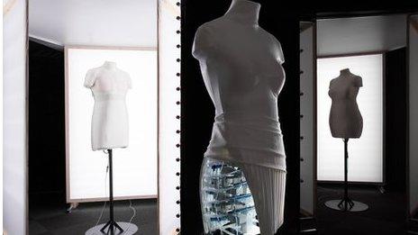 Thousands of photos are taken of mannequins of different sizes to simulate all the body shape options for users to then dress