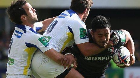 Manu Tuilagi takes on the Clermont defence