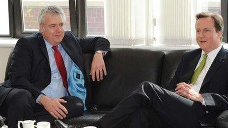 Carwyn Jones a David Cameron