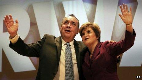 Ailig Salmond agus Nicola Sturgeon