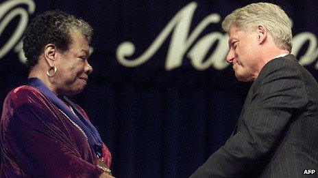 Maya Angelou and US President Bill Clinton in 2000