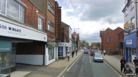 Alfreton water pipes repair work starts - BBC News