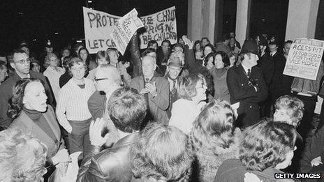 Protestors and police outside Conway Hall as the pro-paedophile activist group, the Paedophile Information Exchange (PIE) holds its first open meeting, London, 19 September 1977.