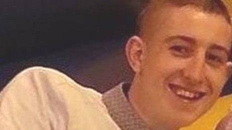 Man arrested over death of Stephen McGowan in Greenock - BBC News