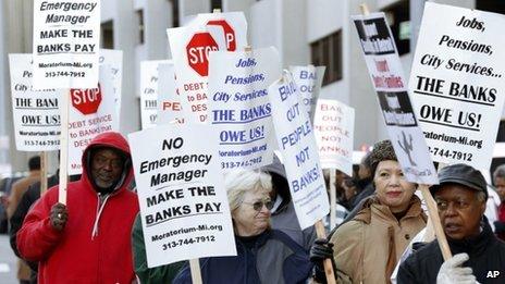 Detroit's bankruptcy battle begins - BBC News