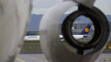 Lufthansa aircraft engine