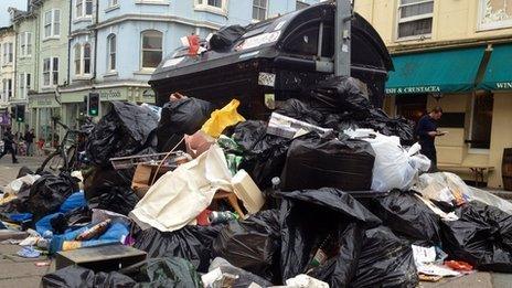 Rubbish on the streets of Brighton