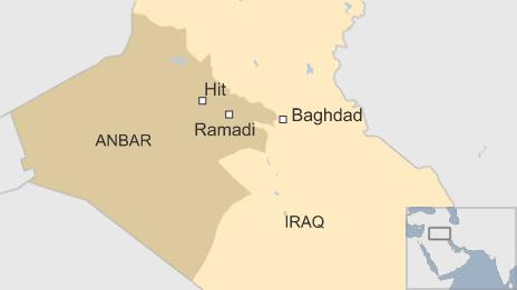 A map showing Hit and Ramadi, where mass graves have reportedly been found