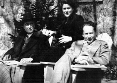John Henry Patterson (left) with the parents of Prime Minister Benjamin Netanyahu
