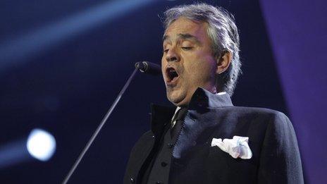 Andrea Bocelli to receive Classic Brit honour - BBC News