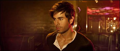 Enrique Iglesias Naked Lyrics