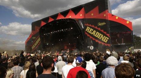 Reading raises capacity at this year's festival by 3,500 - BBC News