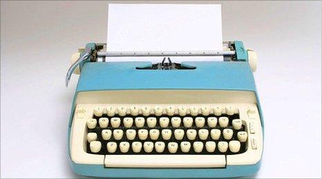 Blank typewriter