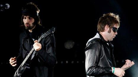 Sergio Pizzorno and Tom Meighan