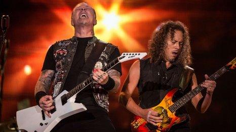 James Hetfield and Kirk Hammett